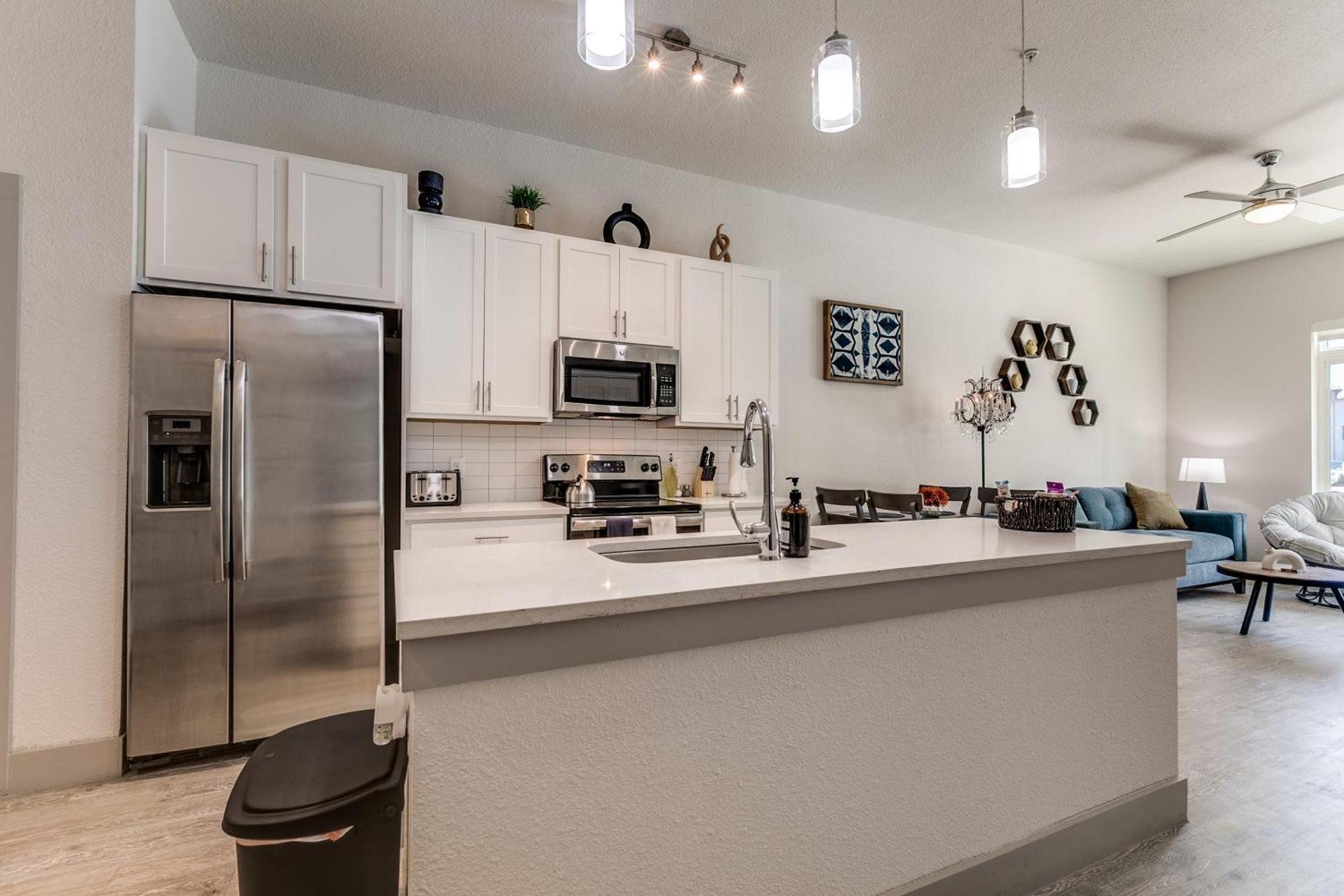 Apartamento Lush Downtown On Riverwalk W King Ste, Free Parking, Pet Friendly, Centrally Located On Riverwalk *